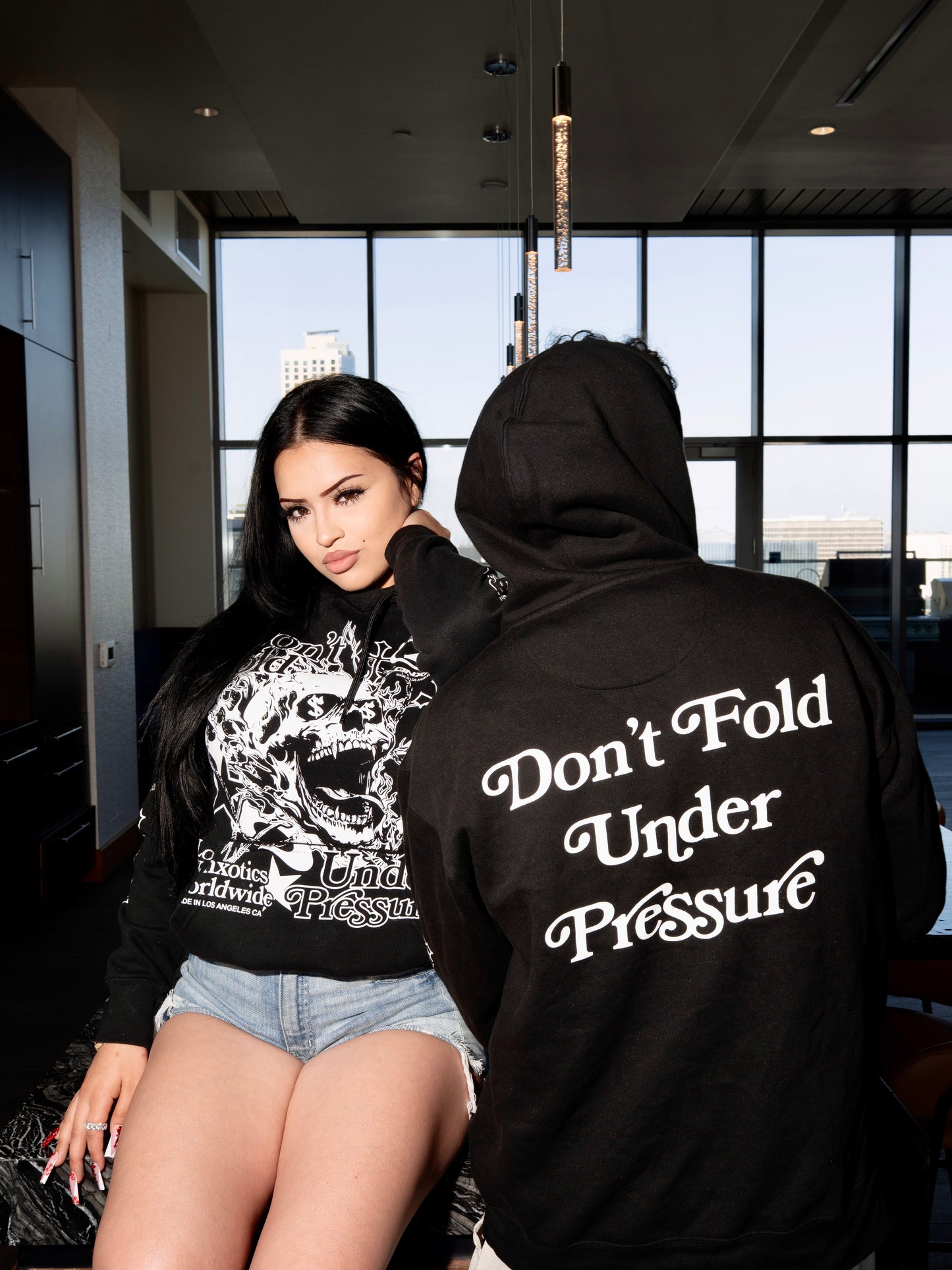 LONXOTICS HOODIE                  "DONT FOLD UNDER PRESSURE"💀💎
